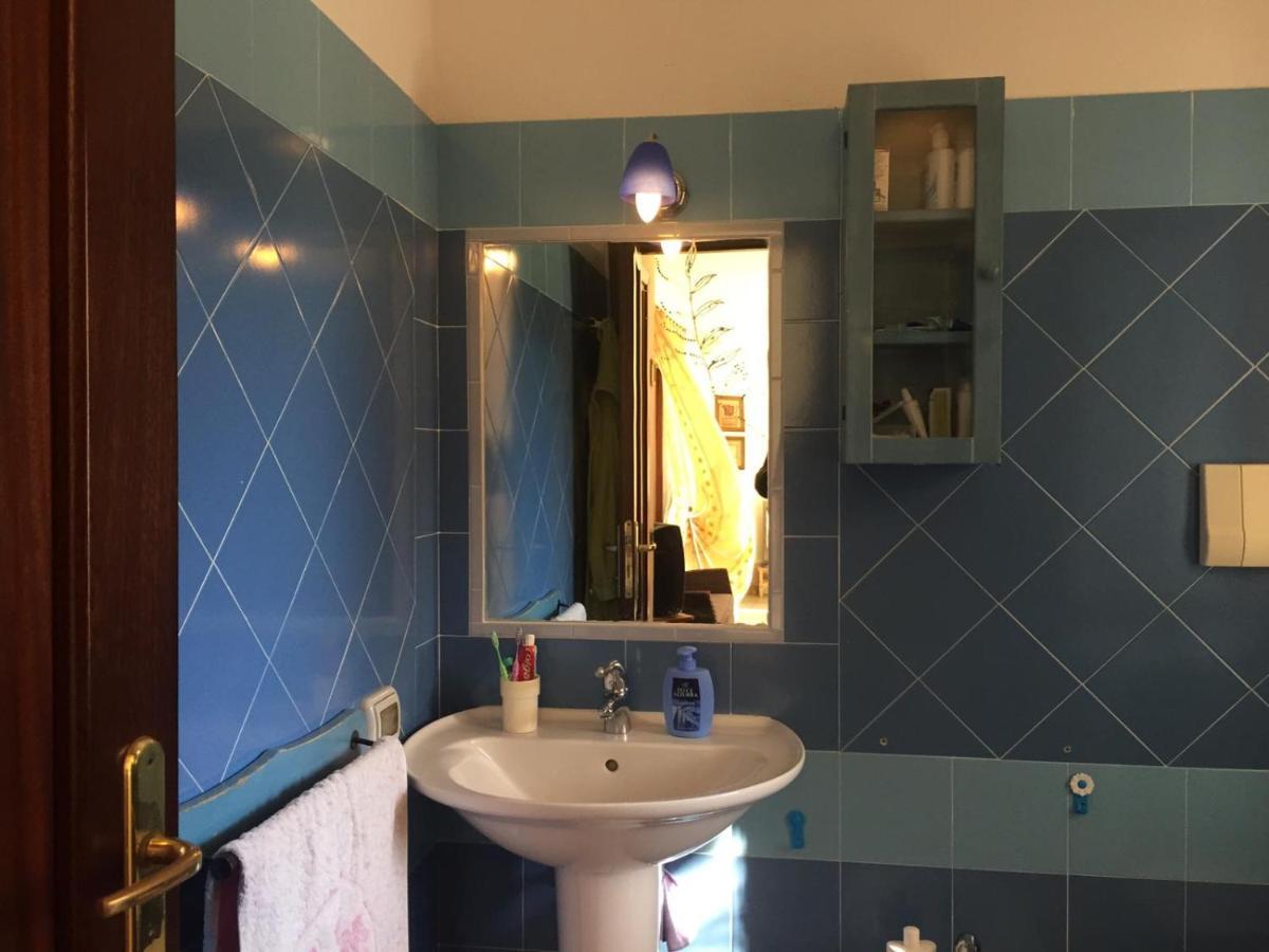 Casa Paese Via Monti Ferienhaus San Teodoro (Sardinia)