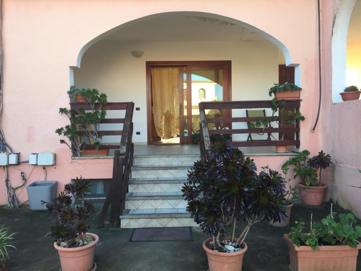 Casa Paese Via Monti San Teodoro (Sardinia)